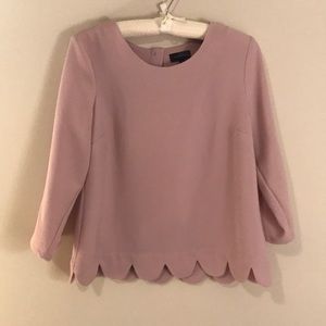 ❤️Beautiful lavender blouse by the Limited